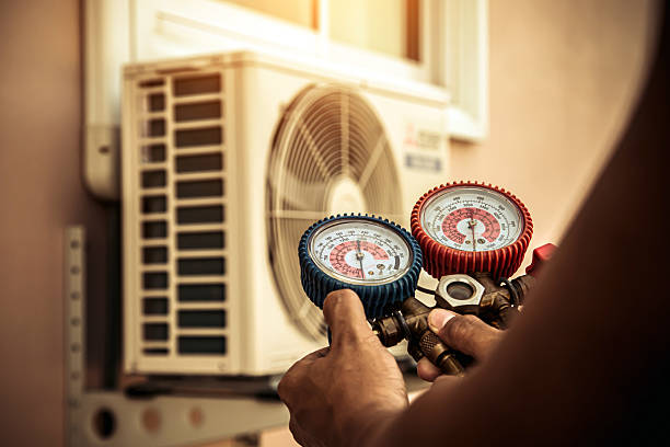 Professional Ac Repair technician working in Old Bethpage, NY